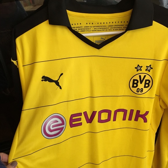 Puma Other - Borussia Dortmund home kit medium long sleeve